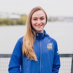 Meet your Posher, Victoria
